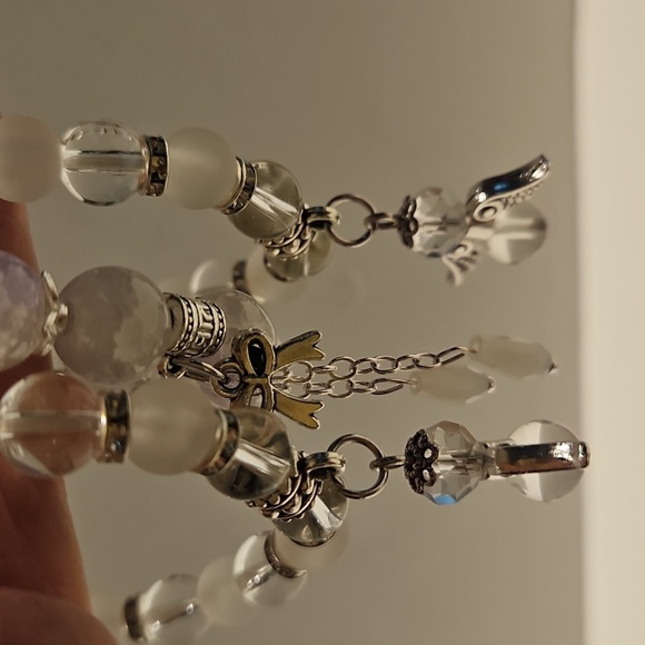 3 Lavender Tone, White & Clear Beads w/ Silvertone Accents Stretch Bracelets. - Picture 11 of 14